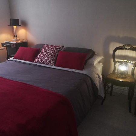 Bed and Breakfast Le Coq En Pate Romilly-sur-Seine Exterior foto